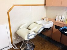 カットライン(CUT LINE)の雰囲気（バックのシャンプー台♪）