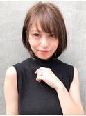 クールショート前下がりピンクベージュ大人かわいいモテ髪