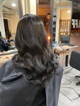 ラフ 難波店(LAFF) #黒髪#ボブルフ#ネビージュ#小顔#ワンレン