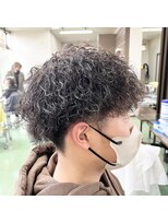 ゼロ(Zero)&nbsp;【Zero那須塩原/大田原】束感短髪ツーブロック刈り上げマッシュ