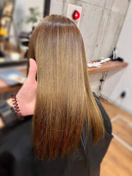 シキ(Shiki) ハイトーンロング×髪質改善