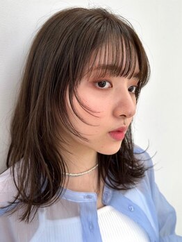 エクリフルール(equri fleur)の写真/バッサリカットしなくても雰囲気が変わる!髪の第一印象を左右する前髪/顔周りカットはfleur目黒店にお任せ!