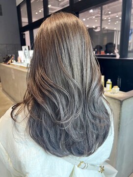 アイティーバイアルバム 八王子店(IT by ALBUM) くすみベージュオリーブカラー秋色透明感カラー_ba500571