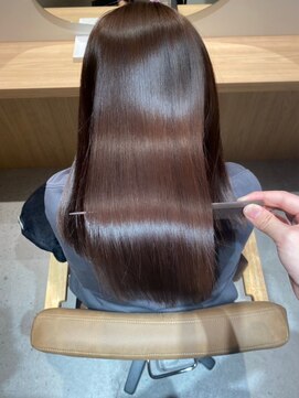 ヘアメディカルサロン 大阪梅田 髪質改善/トリートメント/ストレート/縮毛矯正