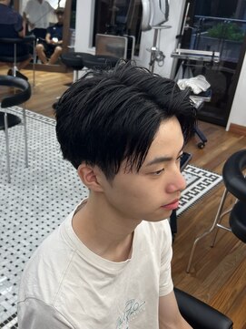 ザデイトウキョウ 表参道 青山(THE DAY TOKYO) 6:4パート/メンズカット/大人メンズ