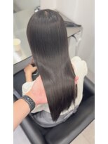 コア 梅田茶屋町店(Core)&nbsp;髪質改善 艶髪 暗めカラー韓国風 前髪カット 小顔 梅田