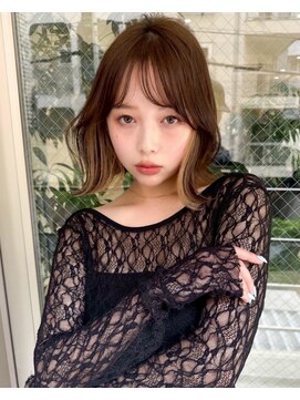 アマレット(Amaretto) ミディアムボブ外ハネStyle