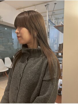 オリーブブラウン