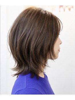 ミライエ(MIRAie)の写真/印象を大きく変える顔周りのカットもお任せ下さい！繊細なカット技術で髪のお悩みも扱いやすいスタイルに☆