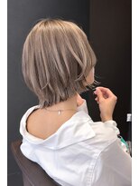 リオリス ヘア サロン(Rioris hair salon)&nbsp;グレージュベージュ／レイヤーボブ／外ハネボブ