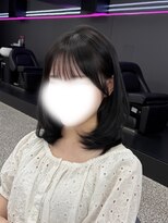 ラ ミュウ バイ ディーアンドティー(LA MIU by D&T)&nbsp;レイヤーカット×流れる顔周りカット