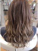 ロングヘアに今すぐなれる!?魔法のエクステ