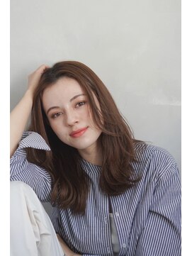 ガーデン ジングウマエ(GARDEN jingumae) レイヤーロング/アッシュカラー/黒髪カタログ/くびれヘア