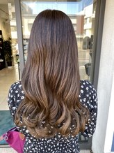 【ベージュ】【おすすめ：８～11レベル】程よいくすみ感と明るさをお求めの方に♪