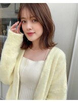 ぱつんとした大人くびれレイヤーボブ