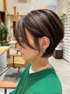 ボス レフィル(BOSS Le'fill) ハイライト/ショート/似合わせカット/小顔ショート