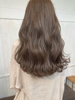 ナンバー ブラオ 名古屋栄(N° blao) 艶髪　巻き髪　アッシュブラウン　透明感カラー