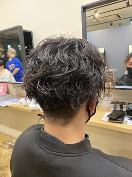 アルター(aL ter) パーマ風メンズカット【アルター鎌取店 今吉】