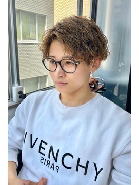 リア 大阪梅田(Ria) ～メンズ　波巻きパーマスタイル～ 【Ria 大阪 梅田】