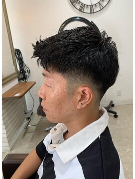 リッシュ 四街道店(Lish) 0.4mmからのフェードカット