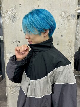 ガルテ(GARTE) 水色カラー/メンズセンターパート