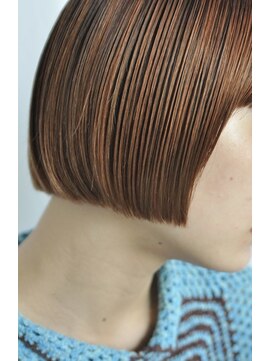 トリッカ 代官山(tricca) 艶、ミニボブ/ぱつんとライン/お洒落ボブ