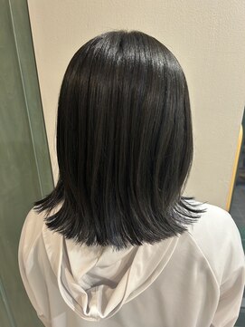 ヘアサロン ナノ(hair salon nano) 肩下外はねヘア/ブルーメッシュ/カッコイイ/かわいい/艶髪