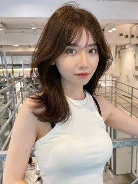 トイ(TOI) ミディアムフェイスレイヤー/グレージュ/シースルーバング