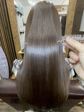 リリー シブヤ(Lilly shibuya) 【Lilly渋谷】#グレージュ#トステア#ブリーチ#トリートメント