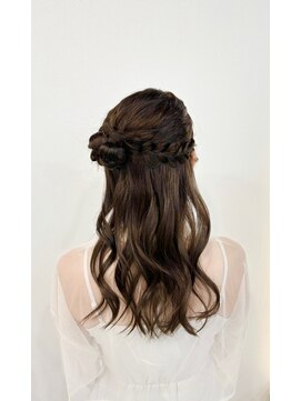 マリアバイアフロート(Maria by AFLOAT) 【yua】サイドお団子アレンジ♪