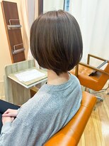 アビエクレール 河内花園(abije claire) 美シルエット×丸みショートボブ【河内花園駅】