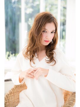 クロエ バイ ラヴィズム(CLOE by LUVISM) 外人風キューティーウェーブ