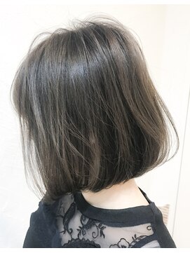 ウィロー(WILLOW) 【WILLOW】すきバサミを使わないスムースボブ(井下貴史)