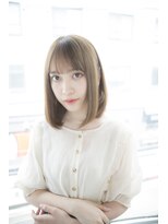 サロンドミルク 原宿(salon de MiLK)&nbsp;【salon de MiLK 原宿】ミルクティベージュ×耳かけボブ