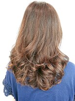 ステアケース 武蔵小杉店(stair:case)&nbsp;2022年人気髪型　コテ巻きパーマ