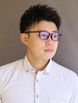 ロワジール(Loisirs)&nbsp;ツーブロックショートアップバング