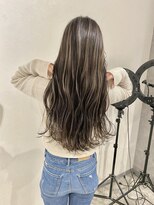 アンダーバーホワイト(_WHITE)&nbsp;ロング×細めハイライト