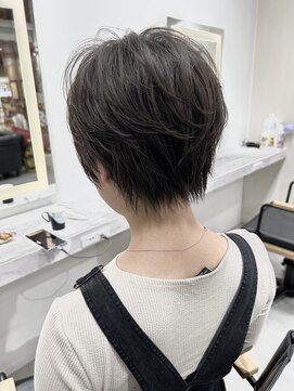 ウェスト(WEST) モノトーンショート