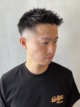 フランクスバーバーリザーブ 人形町店(FRANK’S BARBER RESERVE) アップバングスキンフェードサイドグラデーション　ｙ