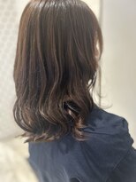 アピッシュ ギンザ(apish ginza)&nbsp;コテ巻き風パーマ/ロングパーマ/おしゃれウェーブヘア／40代