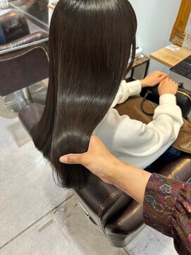 アビント バイ レシッド 武蔵小杉(abinto by rcid) Aujuaトリートメント/髪質改善/透明感カラー/うるツヤ