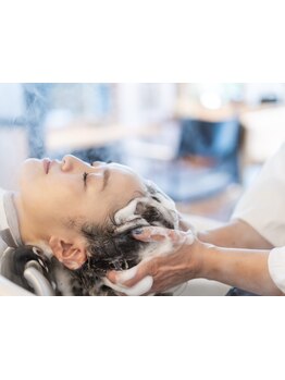 【日進市】EMSを融合したヘッドスパ＊リラクゼーションと美容を追求するあなたへ…