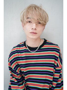 ギークス(GEEKS) 【GEEKS渋谷】ブロンドベージュ/夏カラー/マッシュ/サマーカット