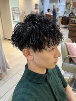 テトラ バイ ネオリーブ 横浜西口店(tetra by neolive)&nbsp;メンズマッシュ ツイストスパイラル 横浜/横浜駅