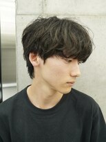 レタッチバイフィフス(RETOUCH by fifth)&nbsp;シャドウパーマ無造作パーマセンターパートマッシュヘア毛流れ