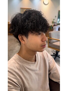 セカンドプレイス(2nd place) ツイストスパイラルパーマ