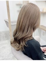 シア 新越谷店(SHEER)&nbsp;ブリーチ１回のオリーブミルクティー