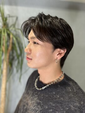 スカイ(SKY) ツイスパ/波巻き/眉毛/バーバー/ニュアンスパーマ/ブリーチ