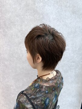 アッシュ 大森店(Ash) 刈り上げショート