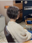 ショートボブ